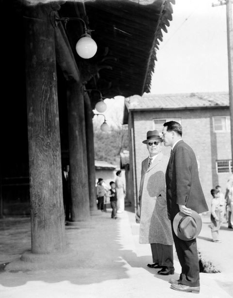 1960년 4월 15일 이승만대통령 종묘시찰 3